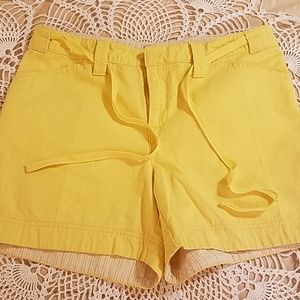 Yellow cotton shorts